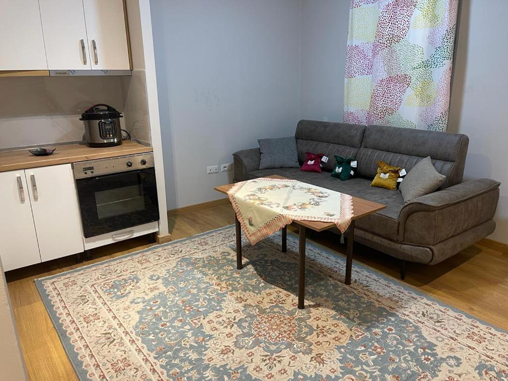 Apartmán Olympic Tirana Exteriér fotografie